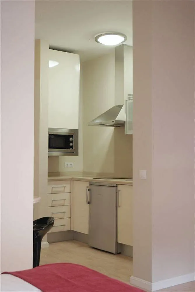 Apartamentos Metropolis Sevilla 0*,